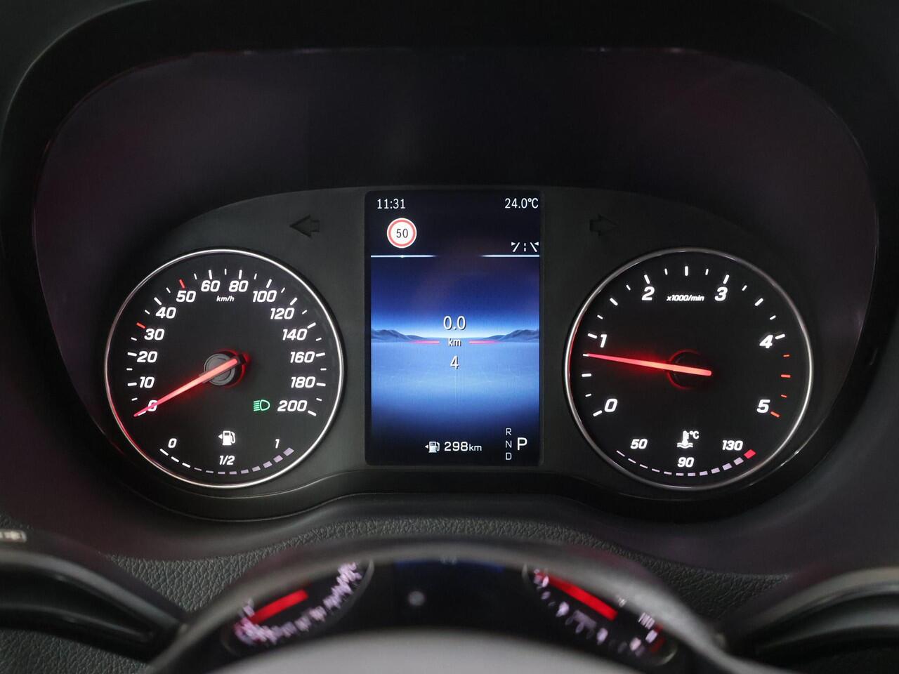 Mercedes-Benz SPRINTER 317 CDI | L2 H2 | Aut. | RWD | PRO | BPM VRIJ! | 3500 KG AHW | CARPLAY | ANDROID AUTO | 3-ZITS | CRUISE | CAMERA | AIRCO | SPOORASSISTENT | DODEHOEKDETECTIE |