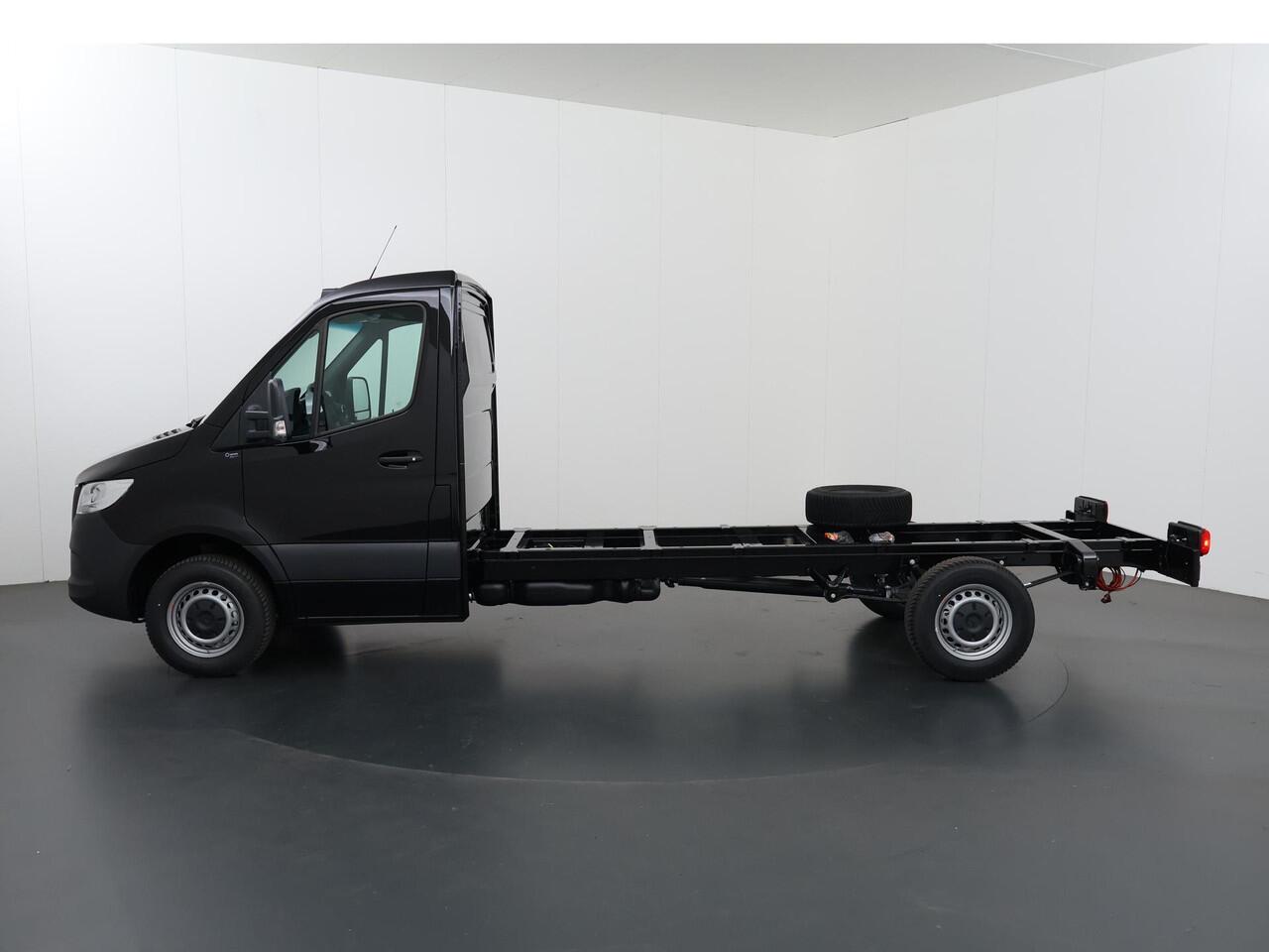 Mercedes-Benz SPRINTER 315 CDI Chassis L3 RWD PRO | Bakwagen | Opbouw is Gesloten Laadbak met Laadklep |