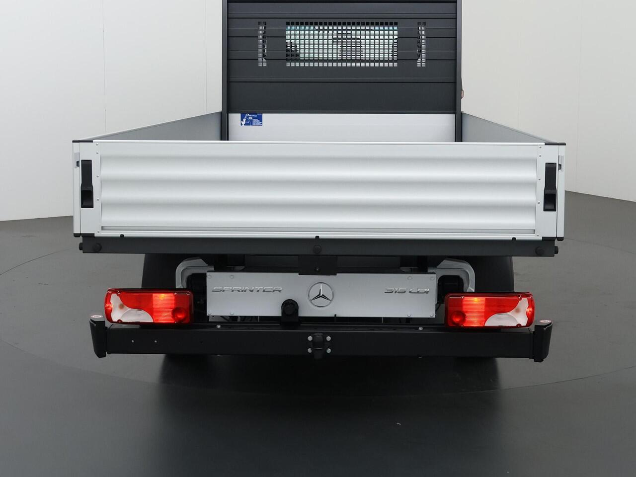 Mercedes-Benz SPRINTER 315 CDI Open Laadbak L3 RWD PRO | 3500 KG Trekhaak | Smartphone integratie pakket | 10.25" MBUX Systeem |