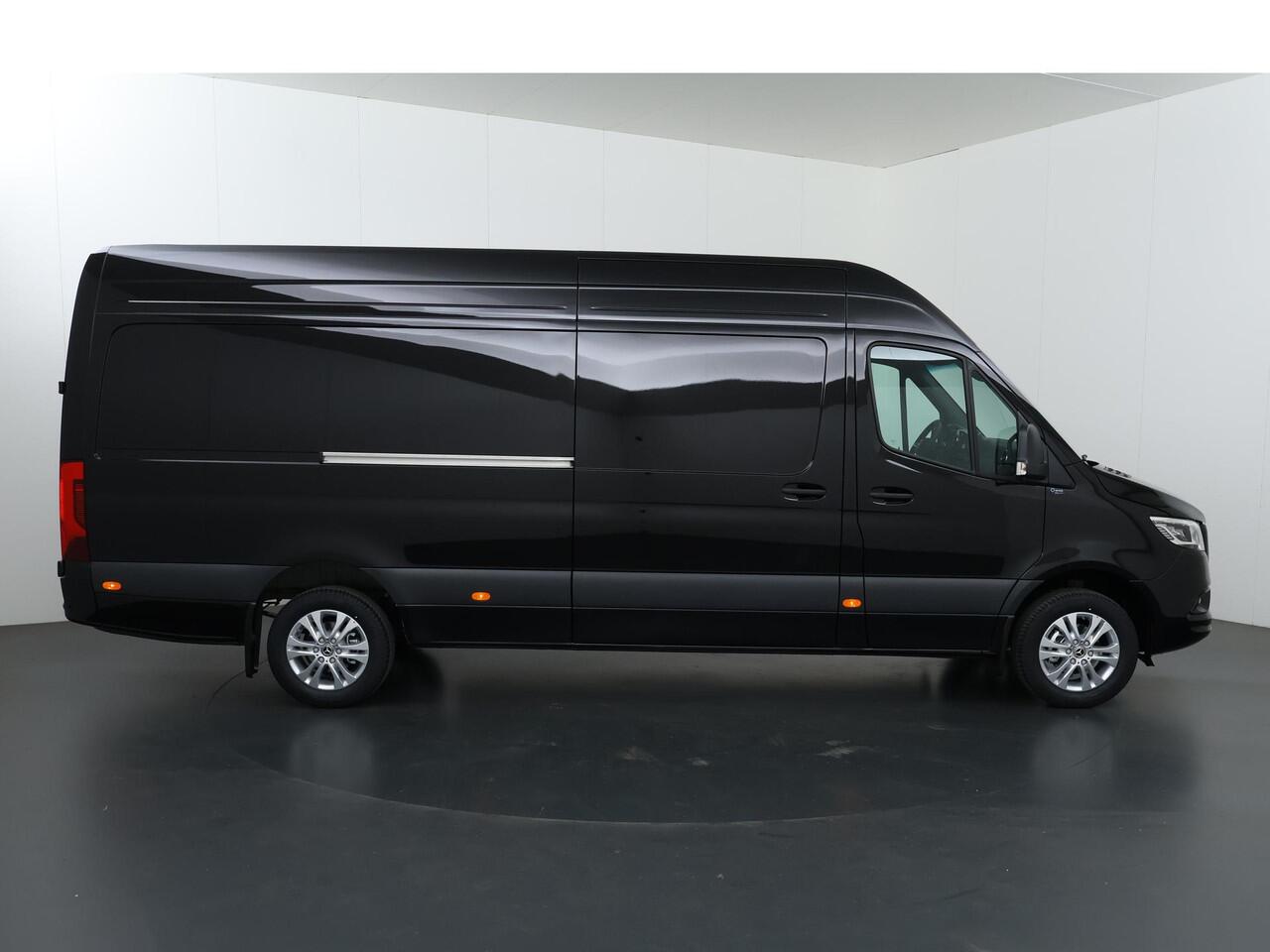 Mercedes-Benz SPRINTER 319 CDI L3 H2 Select | Winterpakket | Trekgewicht 3500 kg | Adaptieve Cruise Distronic | LED koplampen | Achteruitrijcamera | Smartphone integratie pakket |
