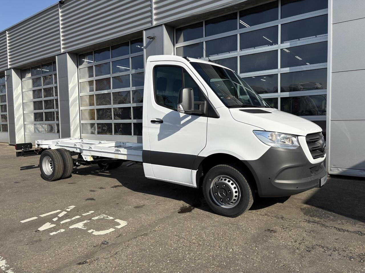Mercedes-Benz SPRINTER 517 CDI L3 RWD Pro