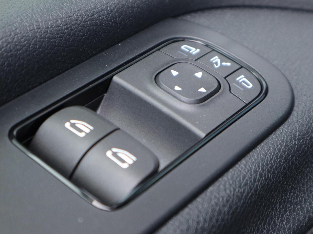 Mercedes-Benz SPRINTER 315 1.9 CDI L3 Pro NAVI PARKEERPAKKET ACHTERUITRIJCAMERA VOORB. 3.5T AHW SMARTPHONE INTEGRATIE