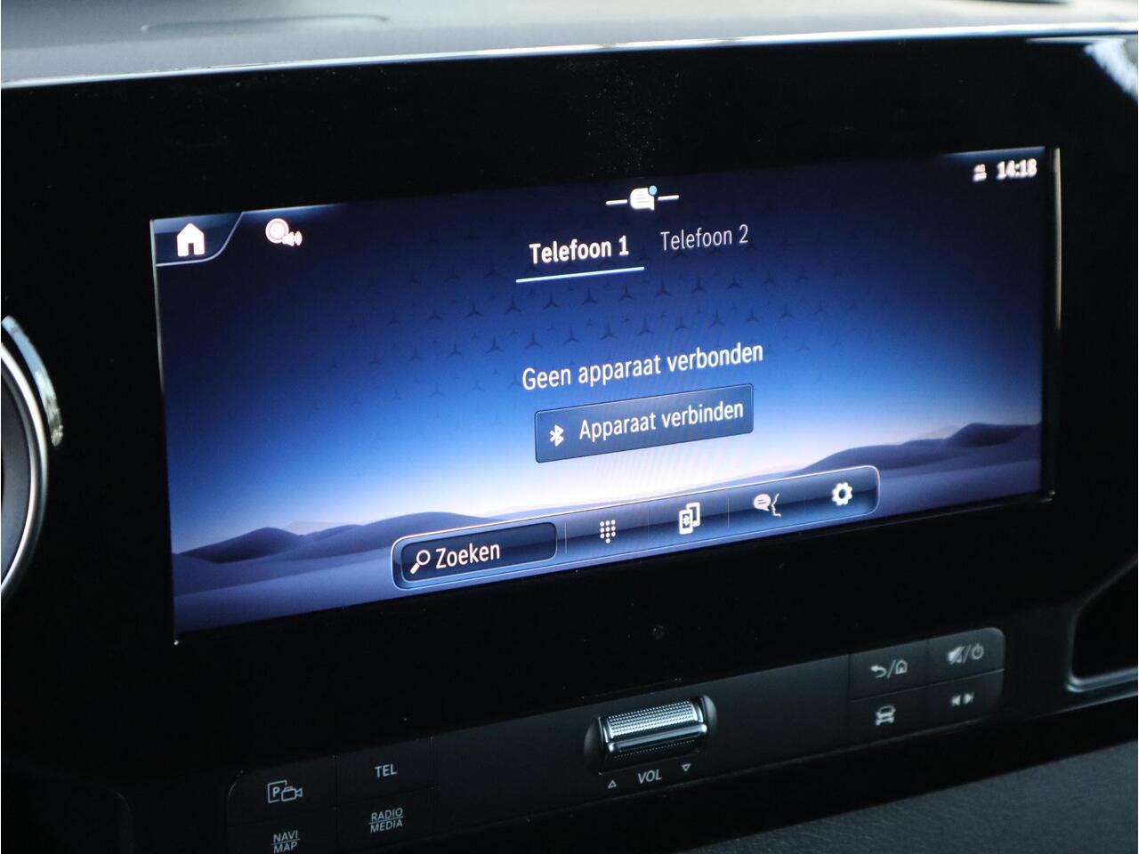 Mercedes-Benz SPRINTER 319 1.9 CDI L2 Pro DISTRONIC 3,5T AHW 360gr. CAMERA NAVI