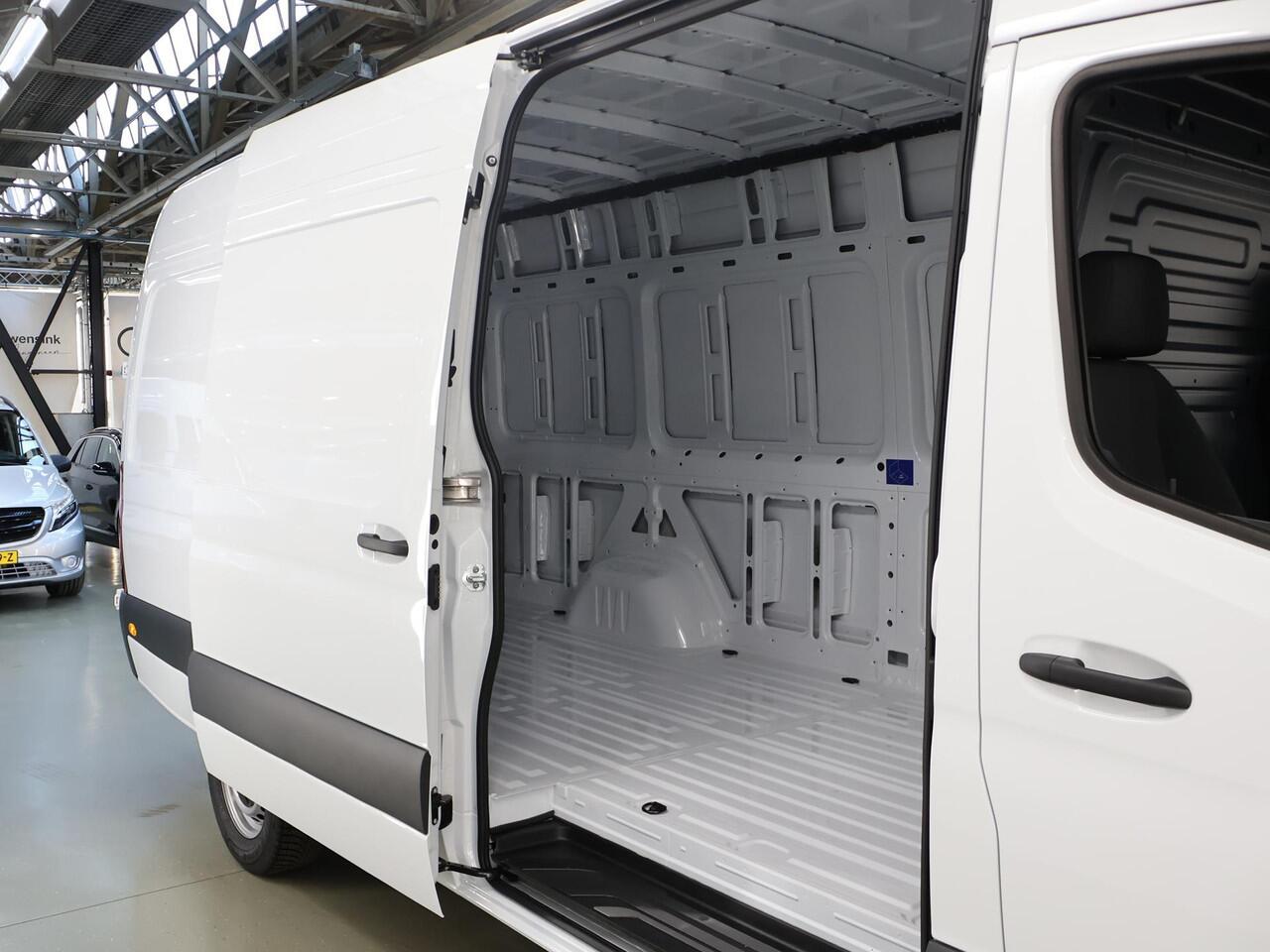 Mercedes-Benz SPRINTER 315 CDI L3 H2 RWD PRO | Achteruitrijcamera | Climate Control | Cruise Control | Airco |