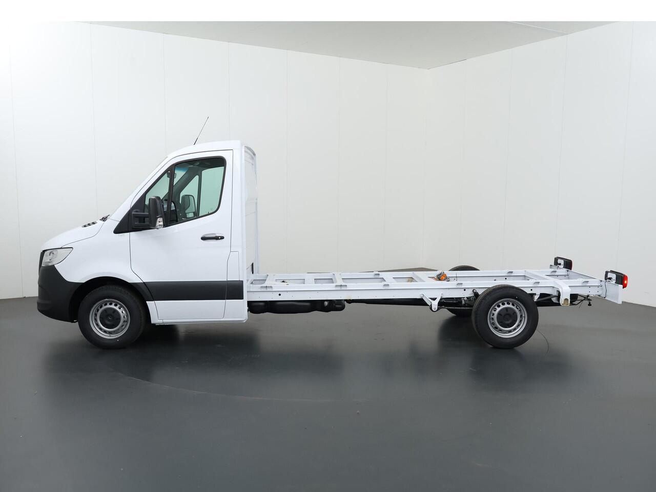 Mercedes-Benz SPRINTER 315 CDI | Aut. | L3 | Chassis | Pro | Airco | Cruise Control | Zijwindassistent | Lane Assist | Comfort-bestuurdersstoel | 3-zits | Apple Carplay/Android Auto | ELKE OPBOUW MOGELIJK