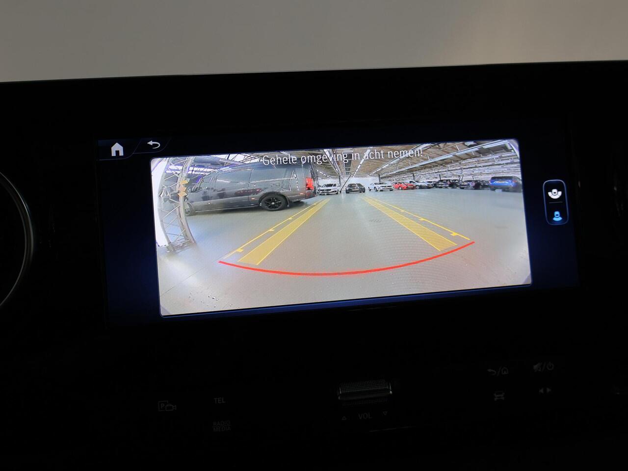 Mercedes-Benz SPRINTER 315 CDI Open Laadbak L3 RWD PRO | 3500 KG Trekhaak | Smartphone integratie pakket | 10.25" MBUX Systeem |