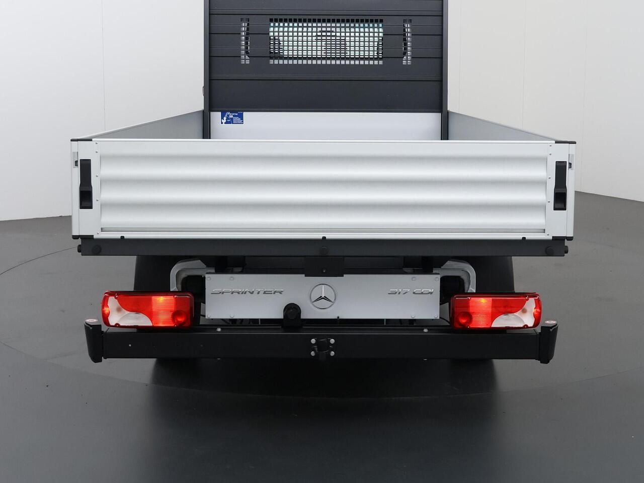 Mercedes-Benz SPRINTER 317 CDI Chassis Openlaadbak L3 RWD PRO | ¤83.850,- Incl. BTW & BPM | 3500 KG Trekhaak | Smartphone integratie | Achteruitrijcamera | Cruise Control | Dodehoekassistent | Climate Control | Apple Carplay | Airco |