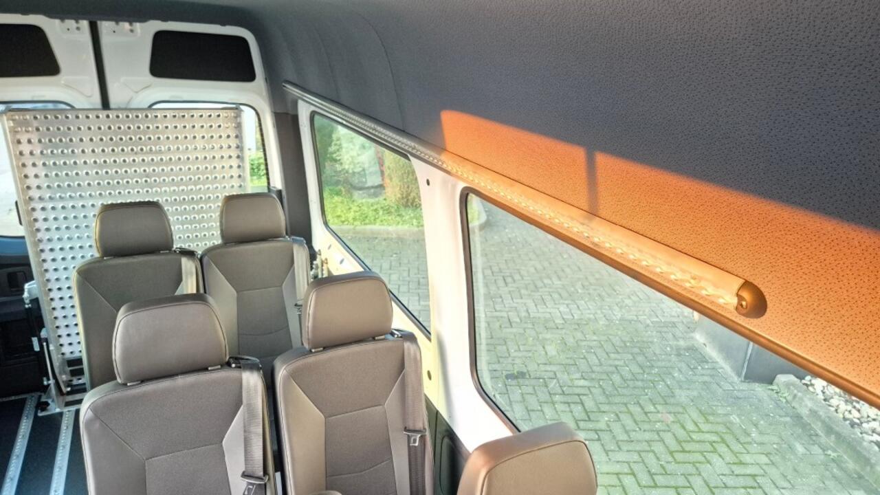 Mercedes-Benz SPRINTER 9-persoons Rolstoelbus met e-lift Incl- BPM