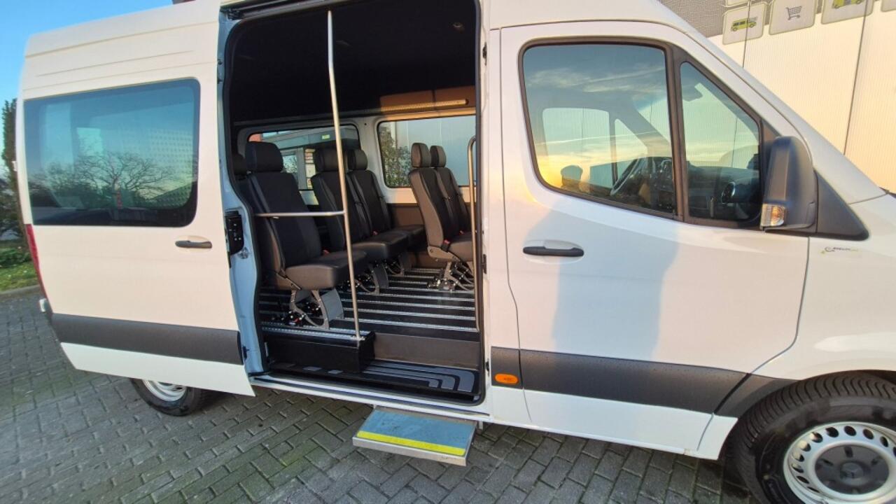 Mercedes-Benz SPRINTER Klapstoelen / Rolstoelbus met e-lift Incl- BPM