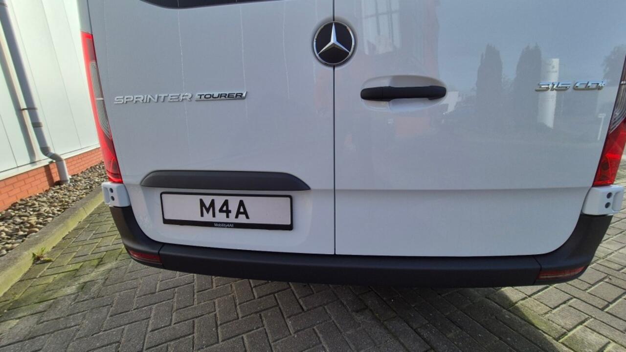 Mercedes-Benz SPRINTER Klapstoelen / Rolstoelbus met e-lift Incl- BPM