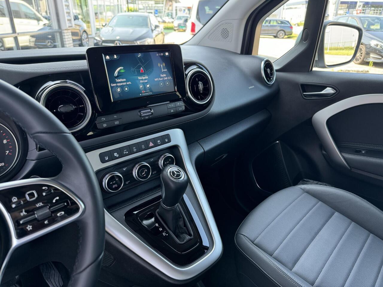Mercedes-Benz T-klasse 180 Automaat (benzine) | dodehoek assistent | Lane assist | KeyLess Go| MBUX