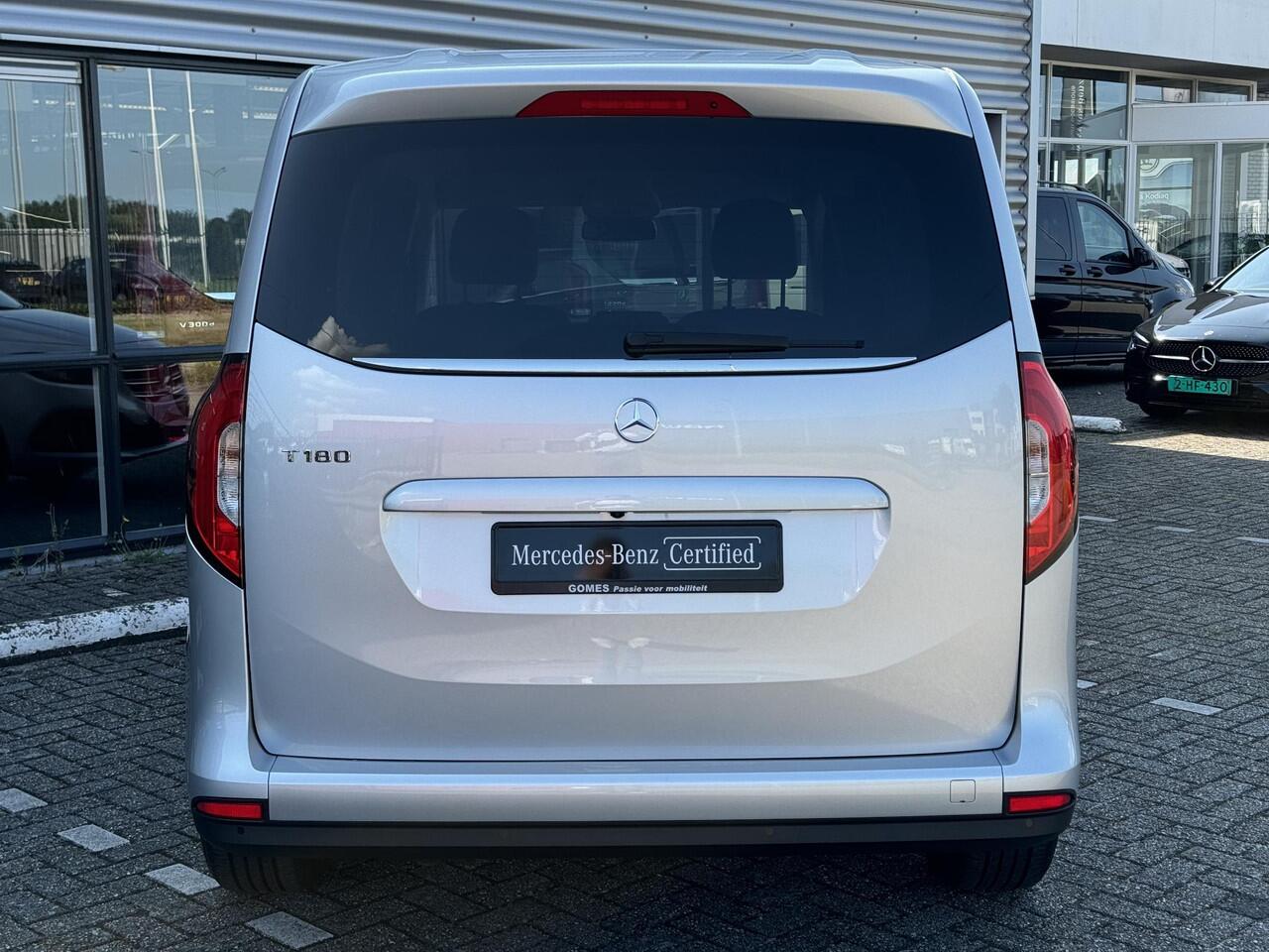 Mercedes-Benz T-klasse 180 Automaat (benzine) | dodehoek assistent | Lane assist | KeyLess Go| MBUX