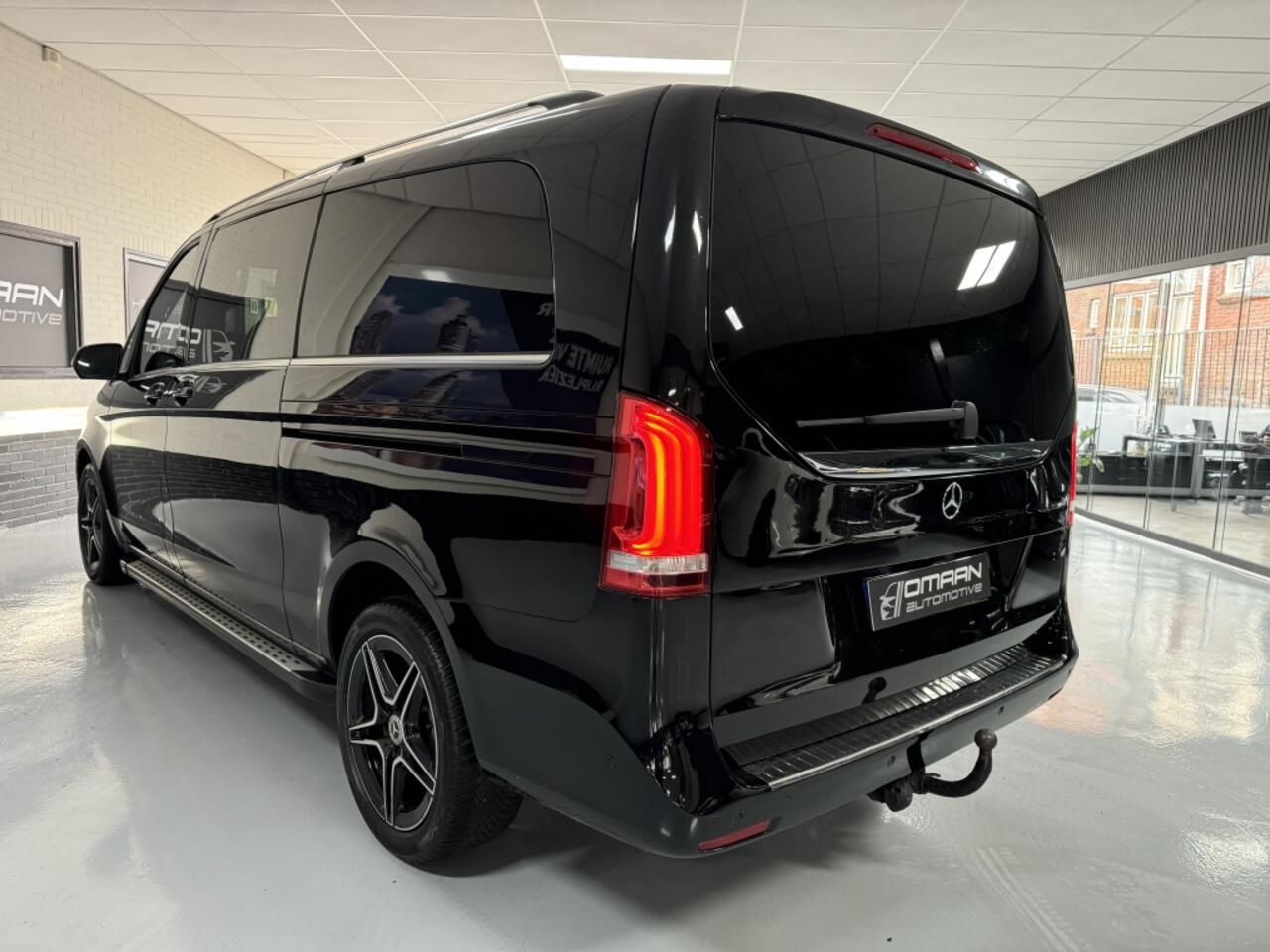 Mercedes-Benz V-KLASSE 250d Extra Lang DC AMG 190PK 2018