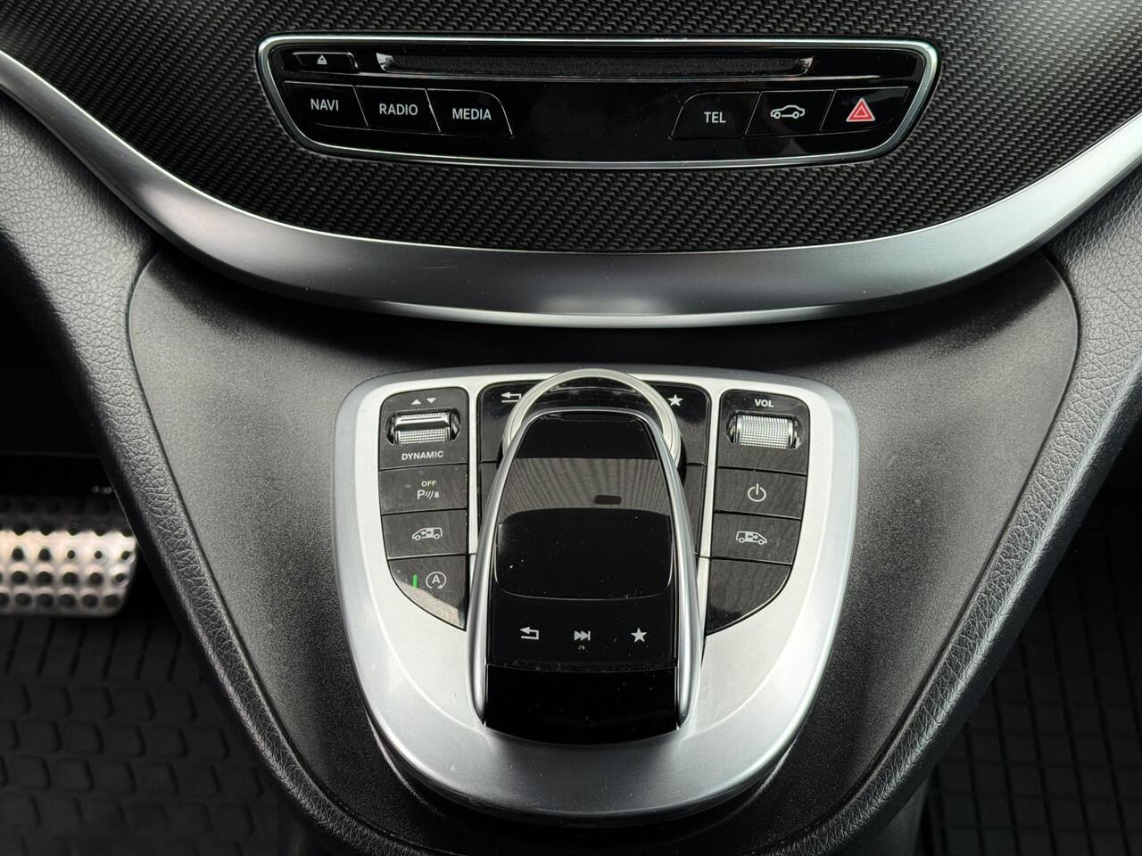 Mercedes-Benz V-KLASSE 300d AMG Extra Lang DC L2H1 Avantgarde Edition