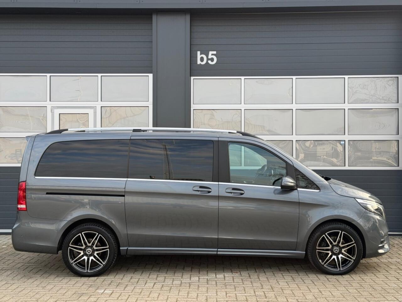 Mercedes-Benz V-KLASSE 250d Lang AMG Dubbel Cabine / Leder / 360 Camera / Burmester / Elektrische schuifdeuren + klep