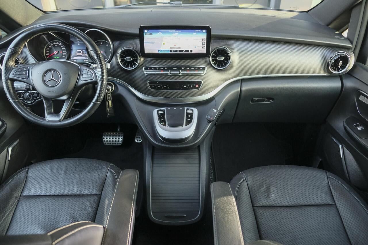 Mercedes-Benz V-KLASSE V300d AMG 240pk Extra Lang XL Burmester Elektrische schuifdeuren Trekhaak Night pakket Black Edition