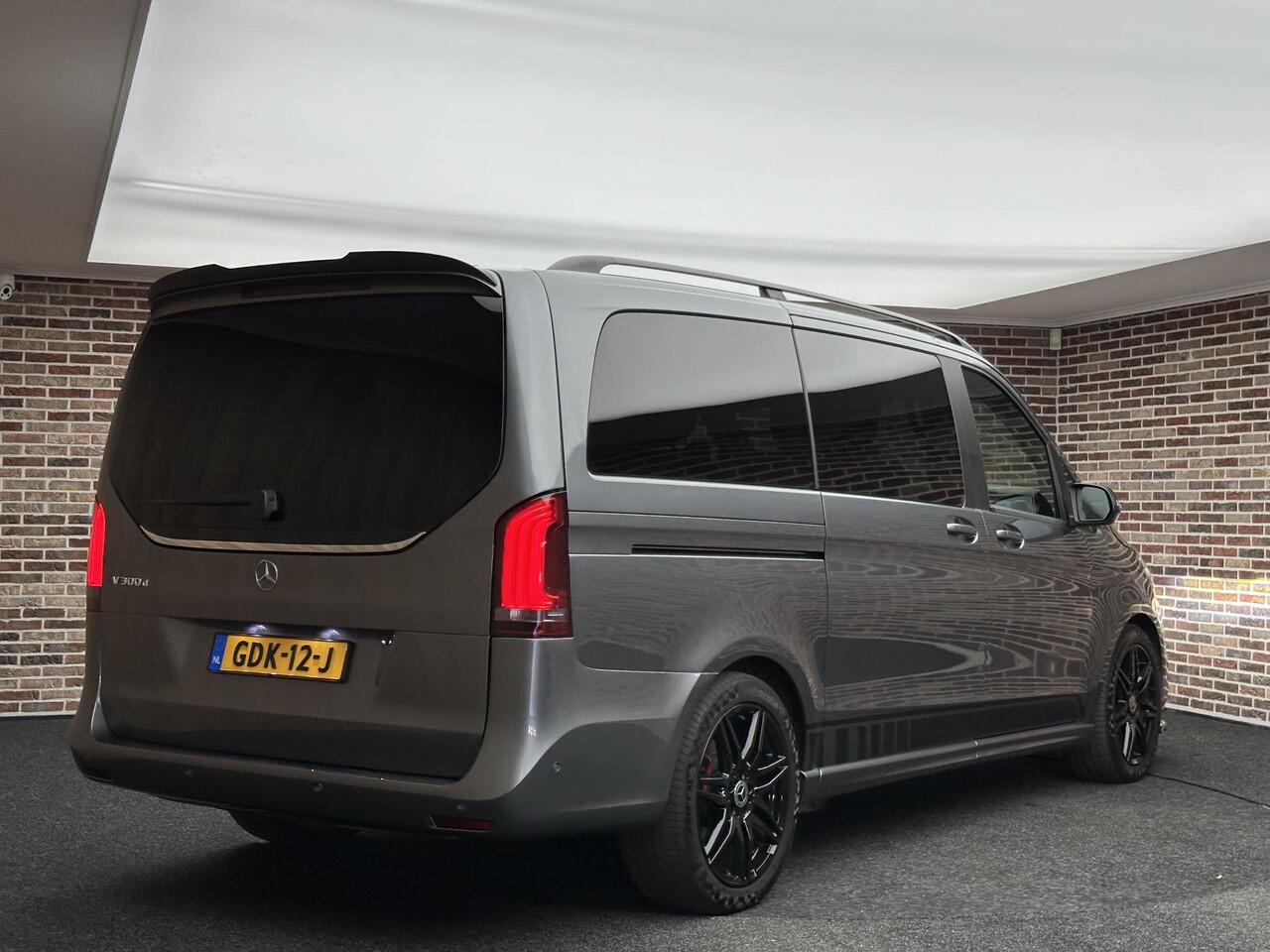 Mercedes-Benz V-KLASSE 300d Lang Edition | LED| Dubbele deur| 7 persoons| Adaptieve cruise|