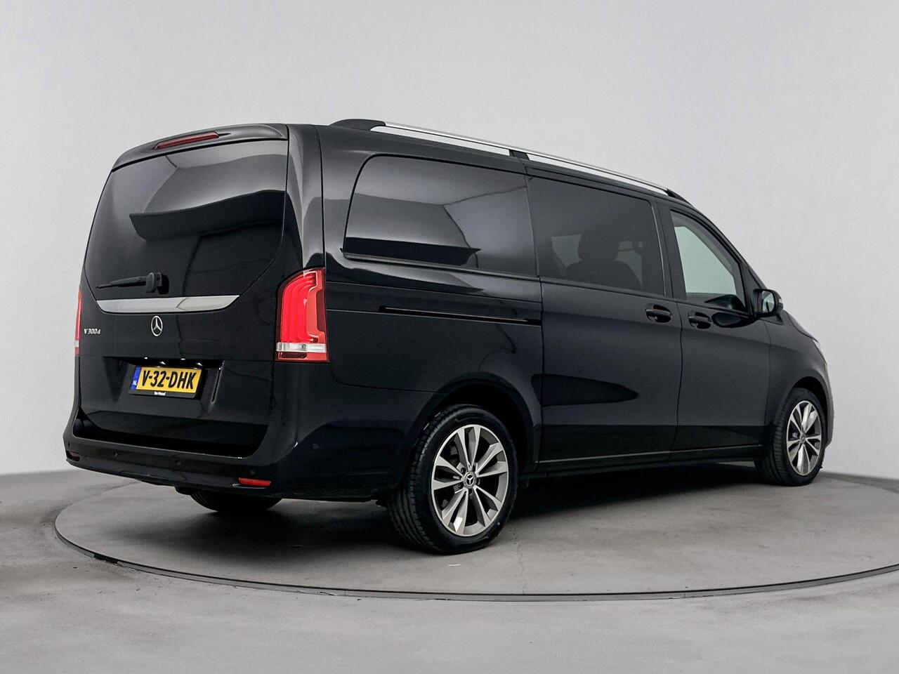 Mercedes-Benz V-KLASSE 300d Lang DC Avantgarde Edition 240PK | Lederen Bekleding | Avantgarde Interieur | 360 Camera | Adaptieve Cruise Control | Apple CarPlay & Android Auto
