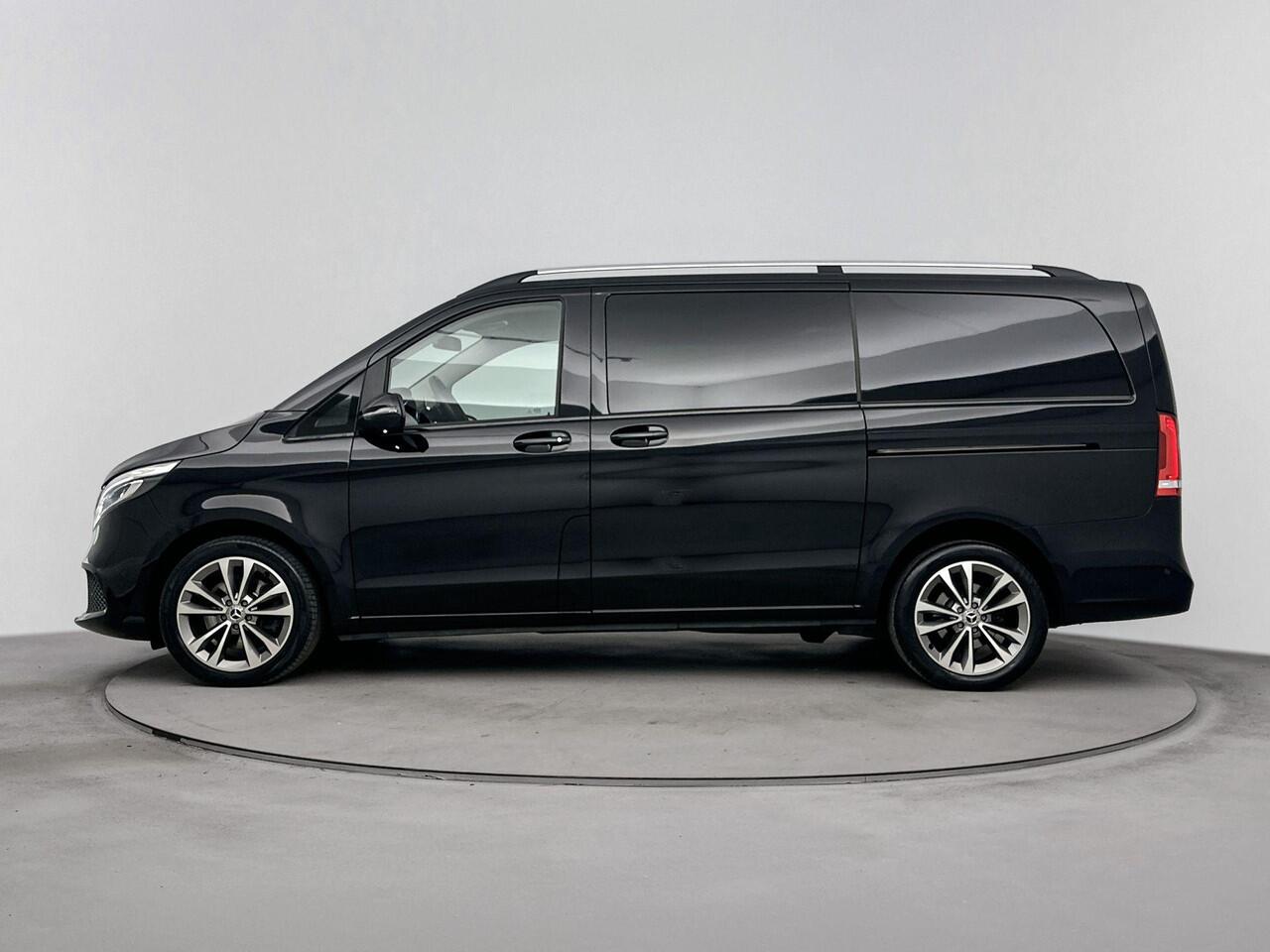 Mercedes-Benz V-KLASSE 300d Lang DC Avantgarde Edition 240PK | Lederen Bekleding | Avantgarde Interieur | 360 Camera | Adaptieve Cruise Control | Apple CarPlay & Android Auto