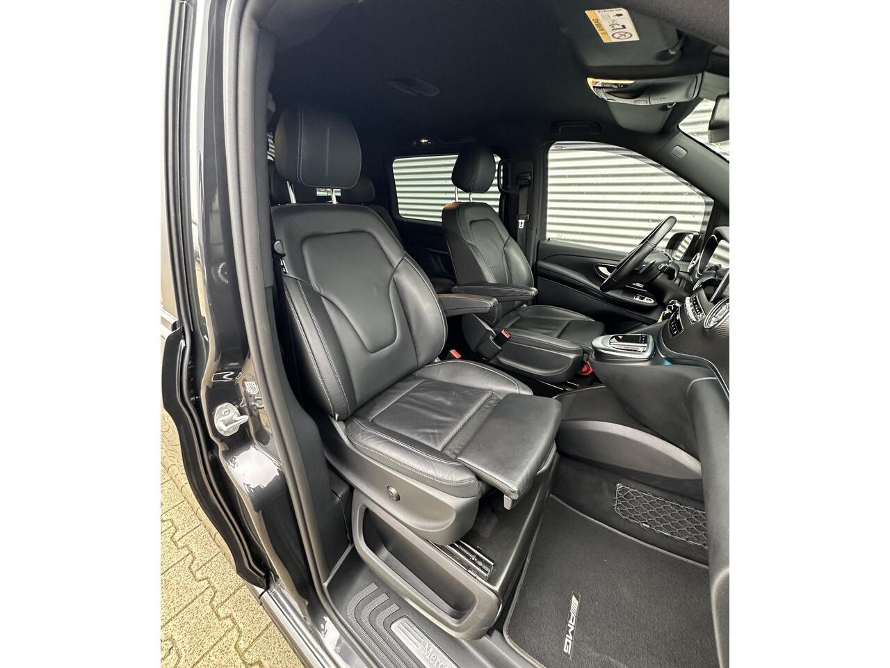 Mercedes-Benz V-KLASSE 300d 4 MATIC|Elec schuifd|AMG Line|Dubbele cabine