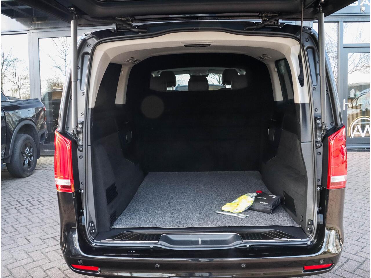 Mercedes-Benz V-KLASSE 300d Extra Lang DC 5p Burmester | 2x schuifdeur | Leder | 240PK