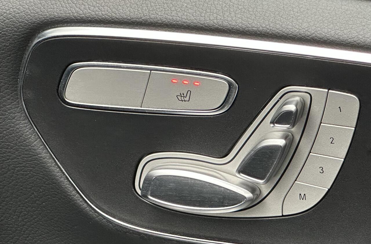 Mercedes-Benz V-KLASSE 300d 4 MATIC|Elec schuifde|AMG Line|Dubbele cabine