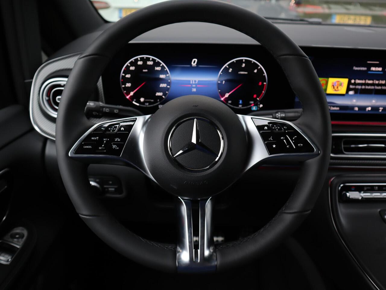 Mercedes-Benz V-KLASSE 300d L3 AMG AVANT. 4 MATIC