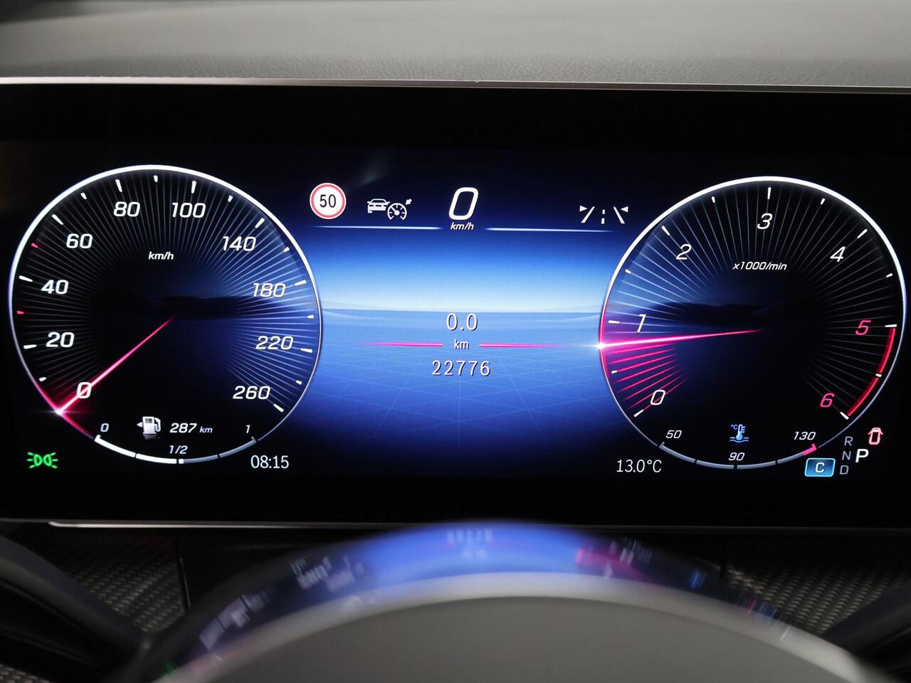 Mercedes-Benz V-KLASSE 300d | XL L3 | AMG | 4-MATIC | DUBBELE CABINE | 360 CAMERA | DISTRONIC PLUS | LEDER ZWART "LUGANO" | ALARM | STOELVERWARMING | NAVIGATIE | CARPLAY | ANDROID AUTO | CLIMATE CONTROL | DAB+ | CERTIFIED