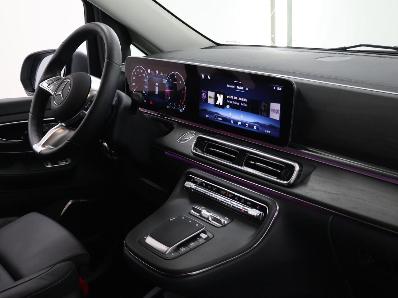 Mercedes-Benz V-KLASSE 300d | Aut. | Lang L2 | Avantgarde | Burmester Sound | Distronic Plus | Easy-Open pakket | Stoelverwarming | Afn. Trekhaak 2500KG. | Certified