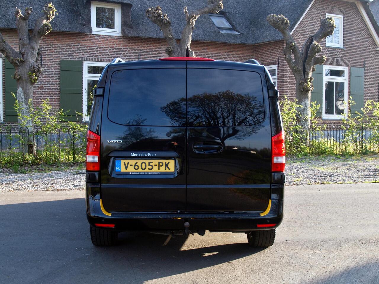 Mercedes-Benz VITO 114 CDI Lang DC Comfort Dubbele Cabine | Camera | Cruise Control | Trekhaak | Automaat |