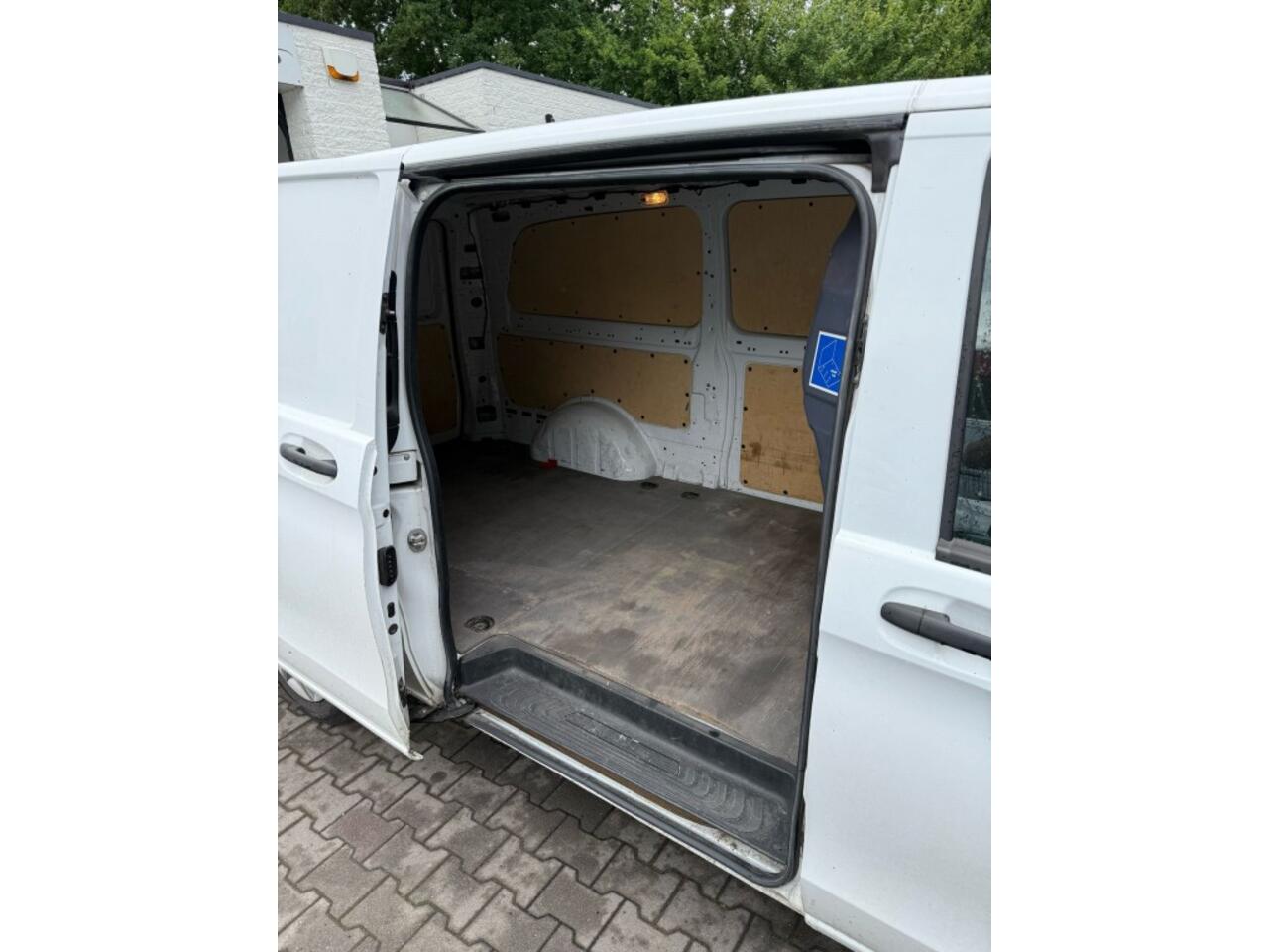 Mercedes-Benz VITO 111 CDI