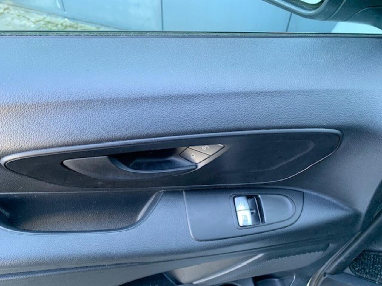 Mercedes-Benz VITO VITO TOURER 110CDI BASE 9 PERS.