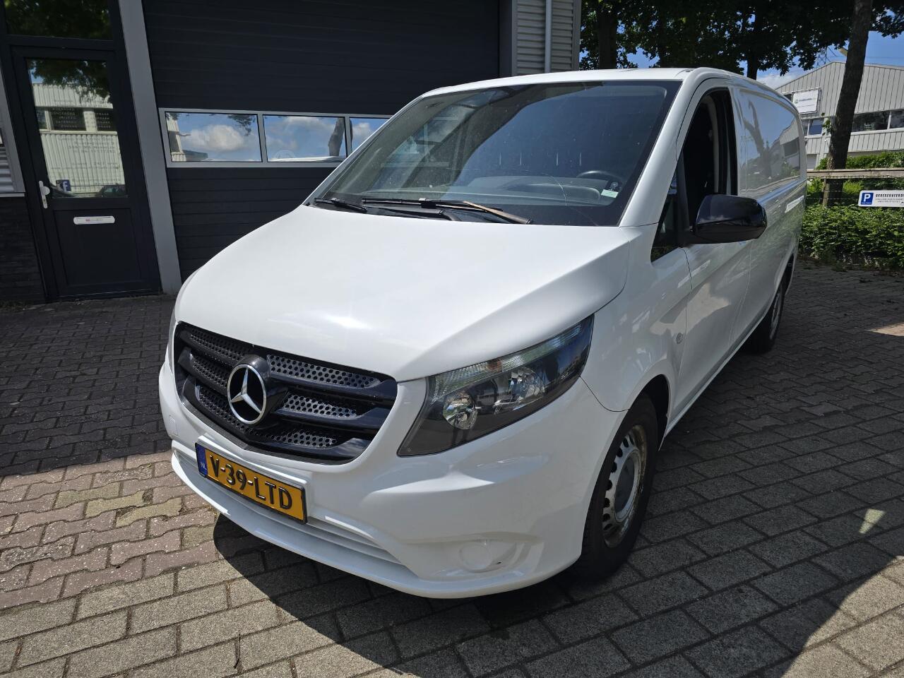 Mercedes-Benz VITO 116 CDI L2 H1 STANDKACHEL