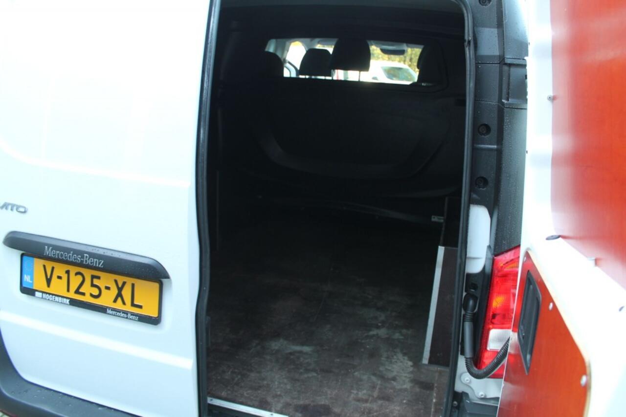 Mercedes-Benz VITO 114 CDI LANG DUBBEL CABINE 5 ZITS AIRCO NAVI TREKHAAK