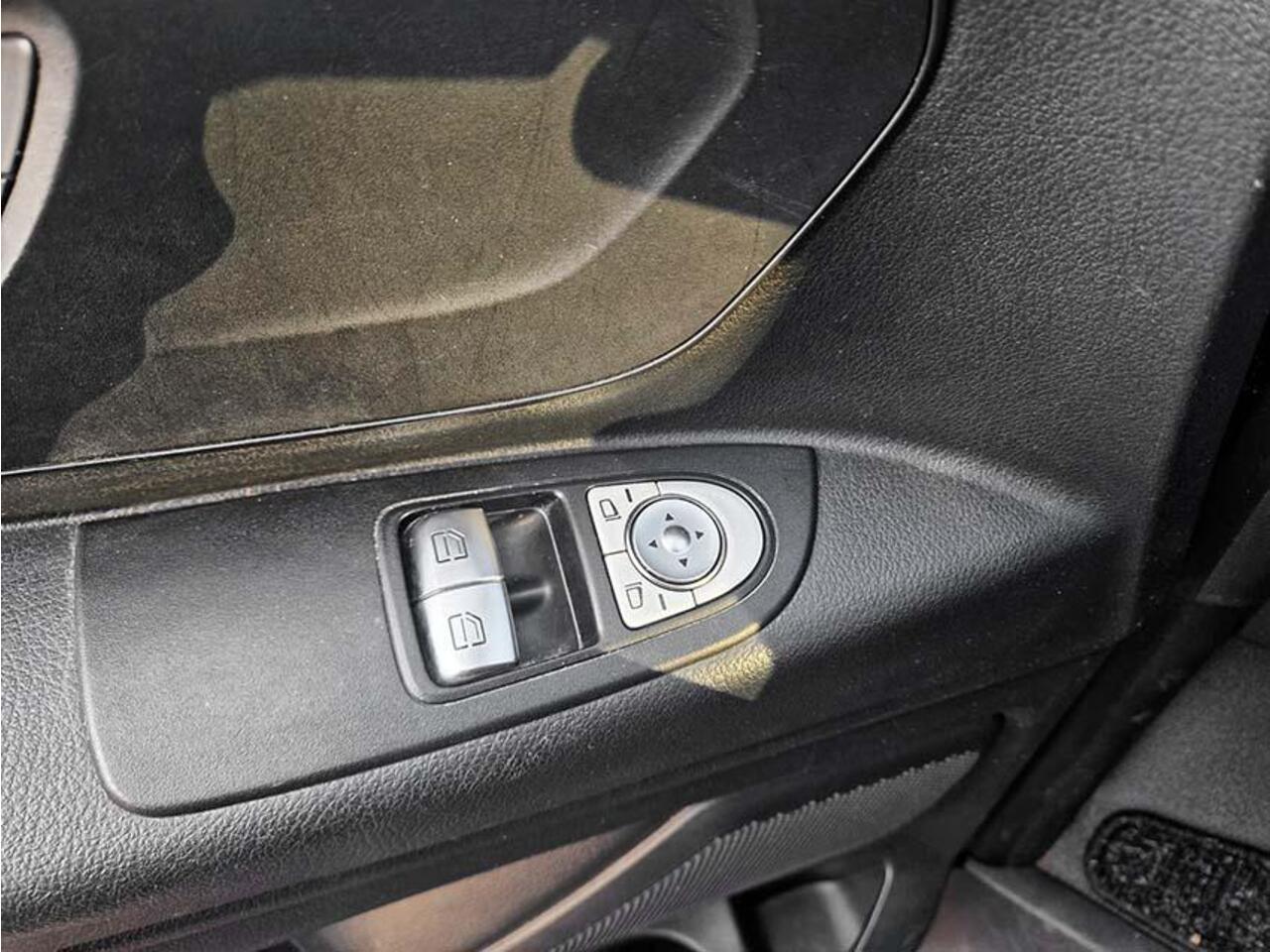 Mercedes-Benz VITO 111 CDI Lang