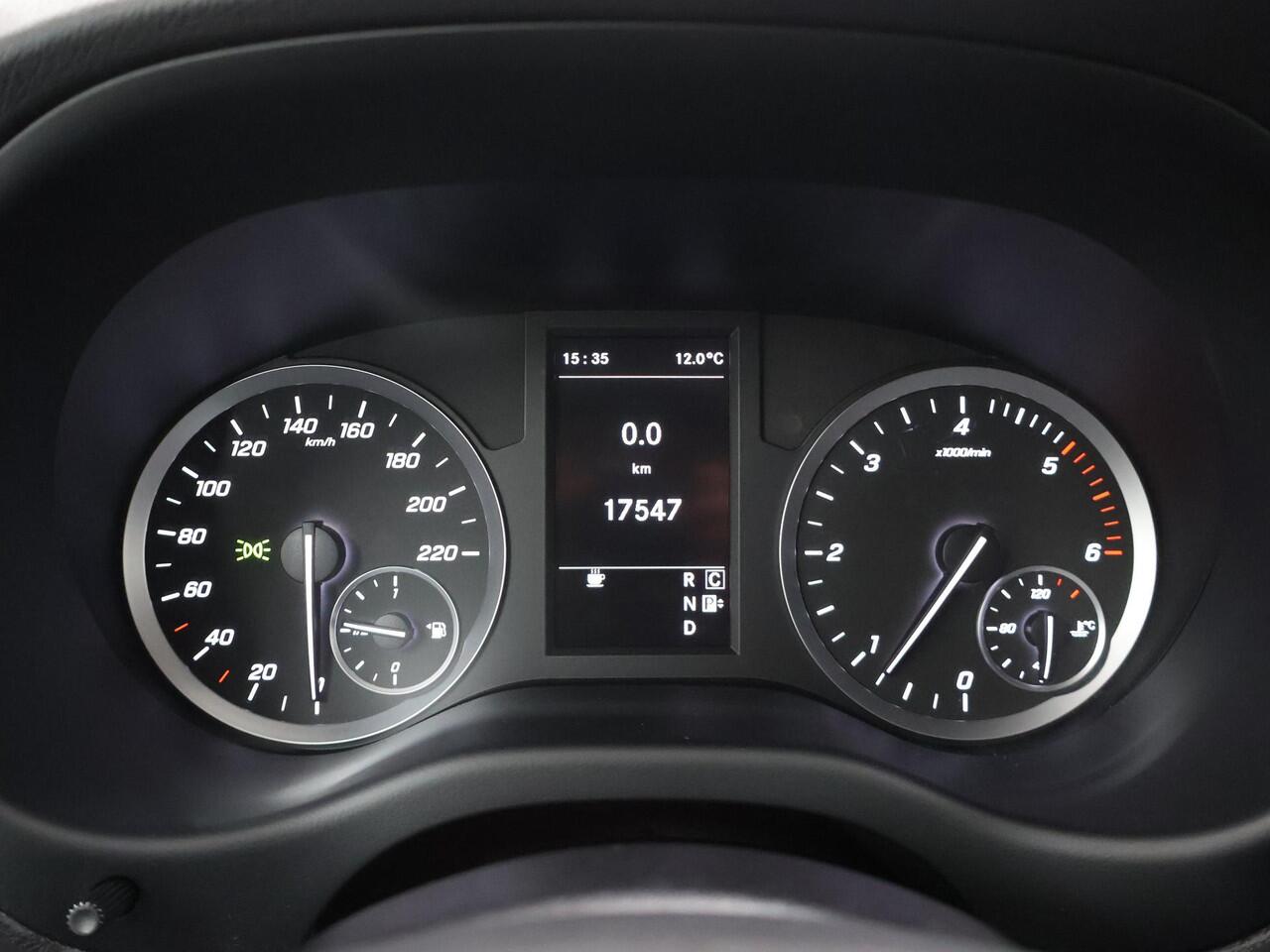 Mercedes-Benz VITO 114 CDI | Aut. | Lang L2 | Climate Control | Parkeercamera | Navigatie | Stoelverwarming | Cruise Control | 2-zits | 17.547 KM | NIEUWSTAAT |