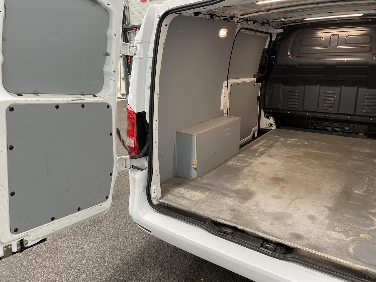 Mercedes-Benz VITO 114 CDI Lang Automaat Airco 2X schuifdeur Adaptieve Cruise Control Navi LM velgen Leder