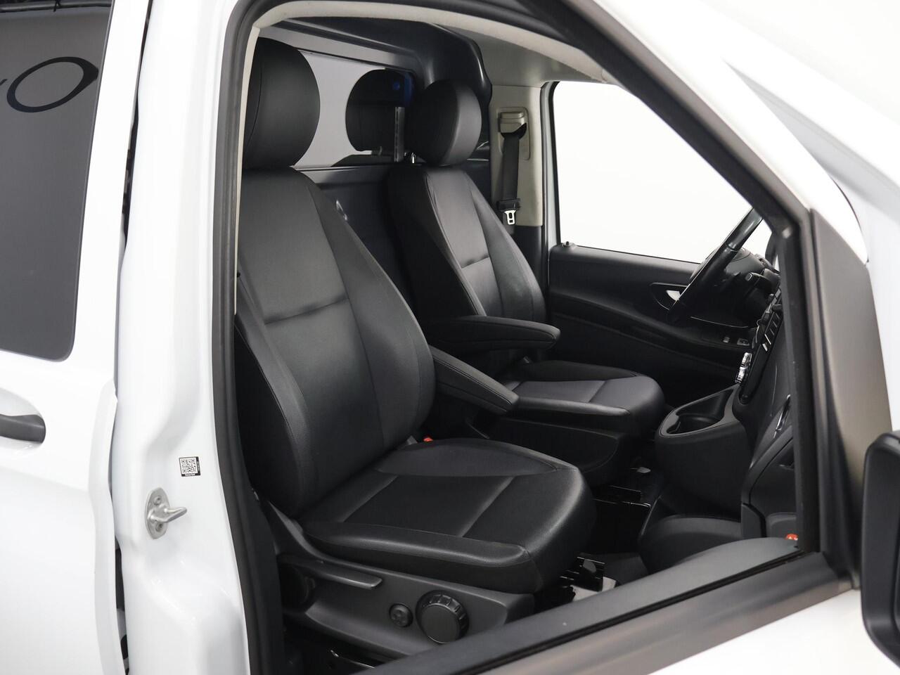 Mercedes-Benz VITO 119 CDI | Aut. | Lang L2 | 4X4 | Lederen Bekleding | Parkeercamera | 2-zits | LED Koplampen | Cruise Control | LM Velgen | Inrichting | Stoelverwarming | Certified