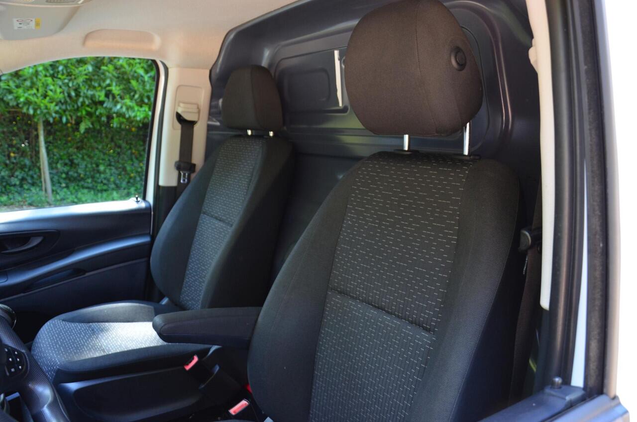 Mercedes-Benz VITO 116 CDI Extra Lang Navi/Airco/Pdc/Cr-Controle/Trekhaak/Achteruitrijcamera/Achterdeuren/Bedrijfswagen-Inrichting