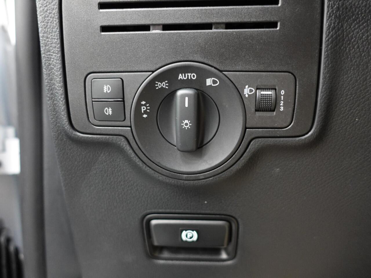 Mercedes-Benz VITO eVito Lang 66 kWh Automaat Airco Cruise Leder Camera Navigatie