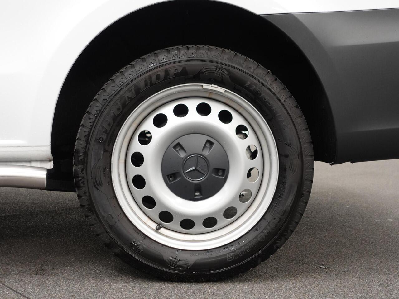 Mercedes-Benz VITO eVito Lang 66 kWh Automaat Airco Cruise Leder Camera Navigatie