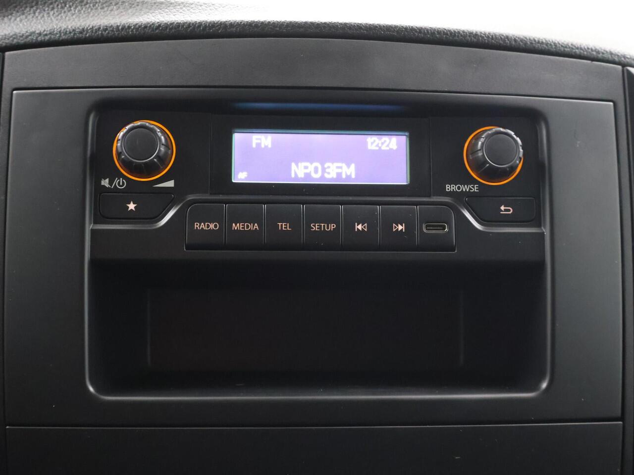 Mercedes-Benz VITO 110 CDI L1 | Airco | Bluetooth | Sidebars | Trekhaak | 3-zits | Certified