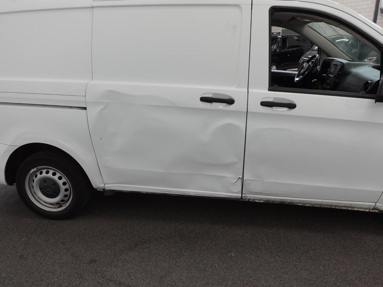 Mercedes-Benz VITO 110 CDI Lang Handel/Export Schade Airco Bluetooth App-connect trekhaak