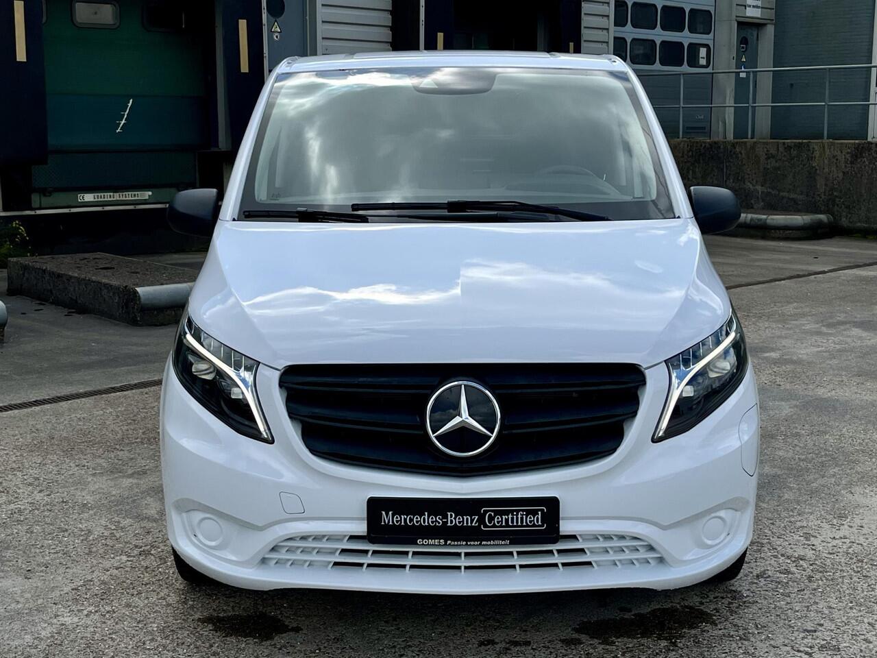 Mercedes-Benz VITO eVito 112 L2 | Stoelverwarming | Camera | WLTP 264 km | Bank | Achterdeuren