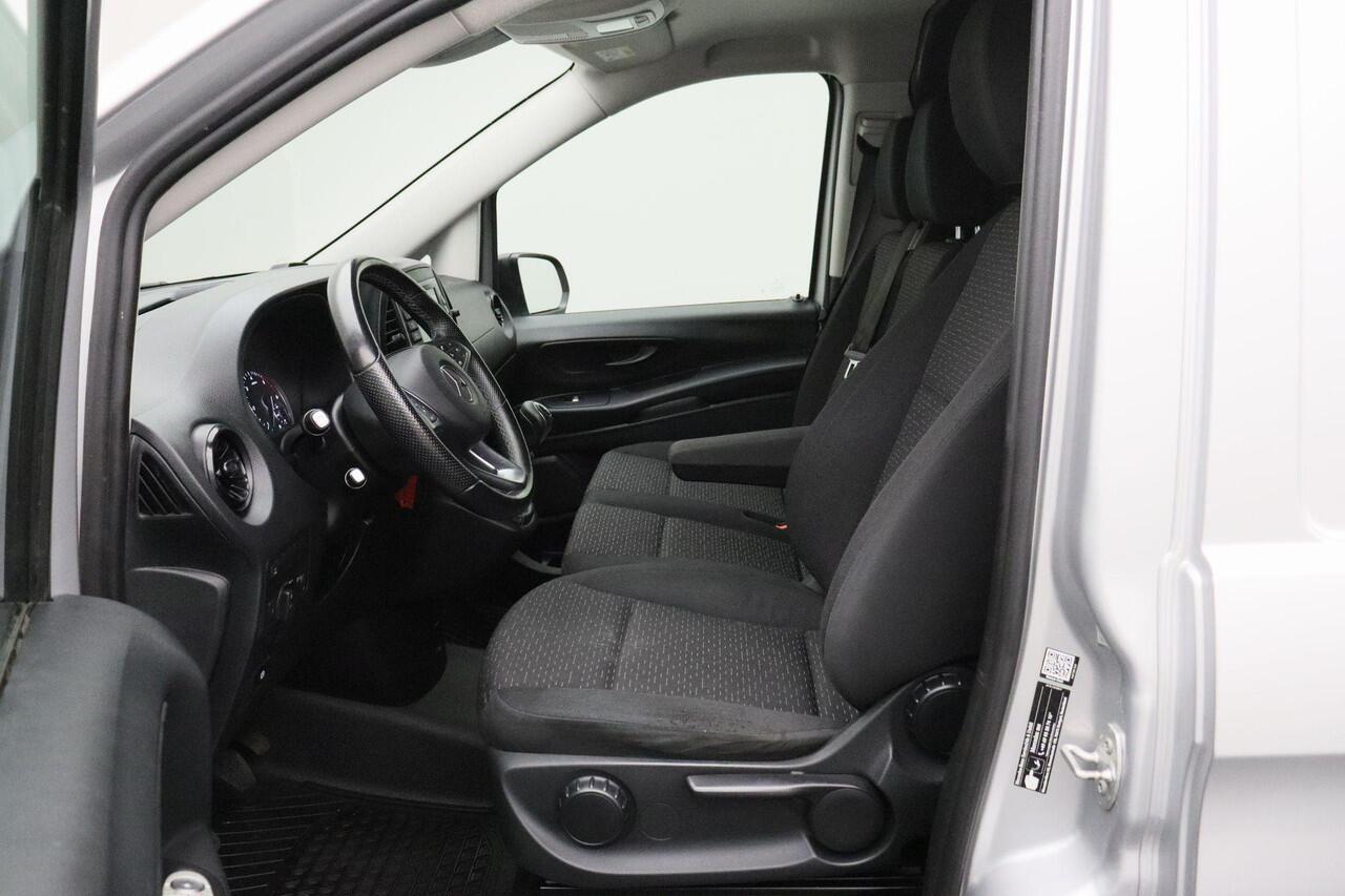 Mercedes-Benz VITO 116 CDI Lang 2023 Navigatie | Carplay | Camera | Bluetooth | Cruise control | PDC | Stoelverwarming | Lichtsensor |