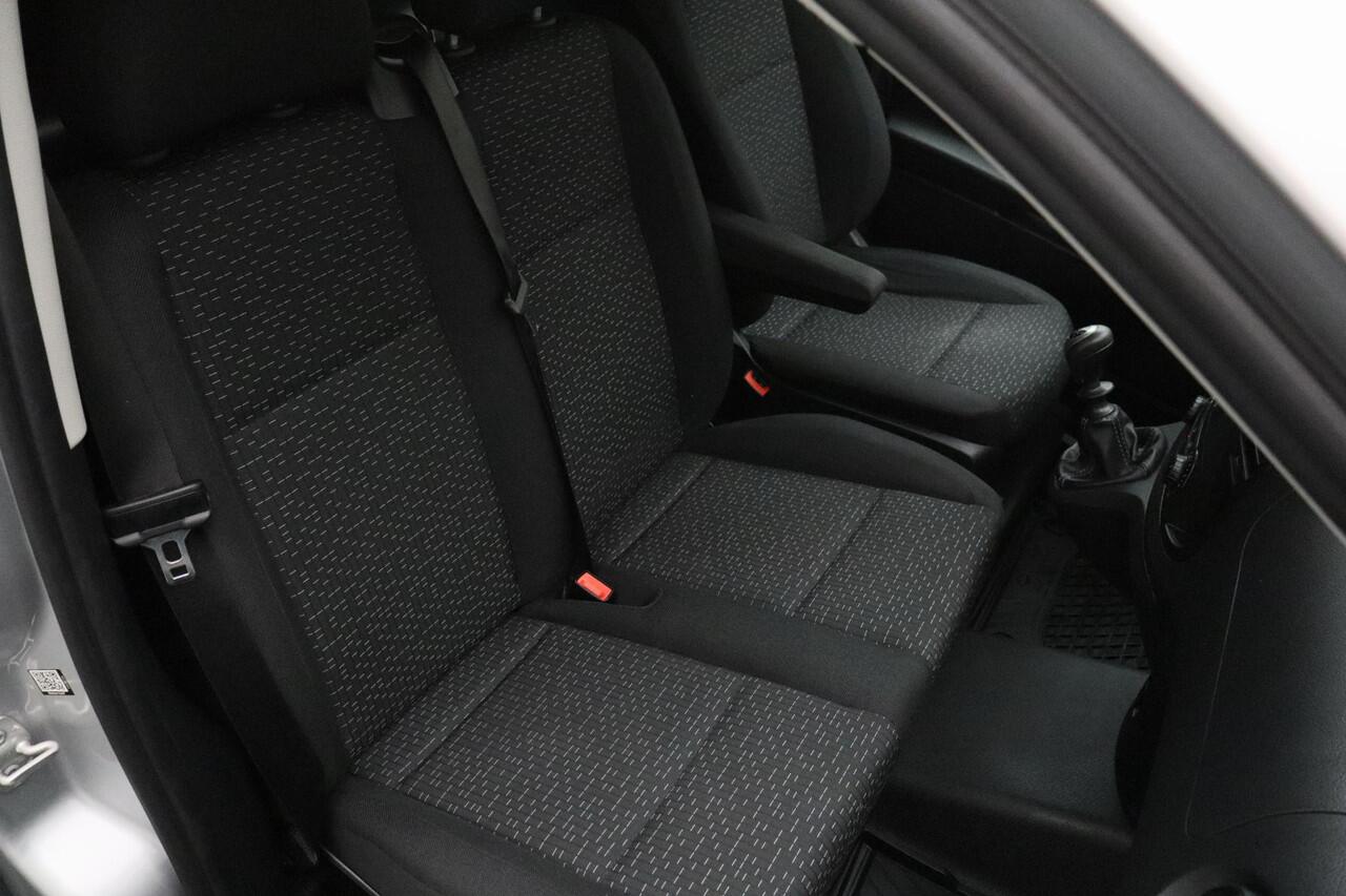 Mercedes-Benz VITO 116 CDI Lang 2023 Navigatie | Carplay | Camera | Bluetooth | Cruise control | PDC | Stoelverwarming | Lichtsensor |