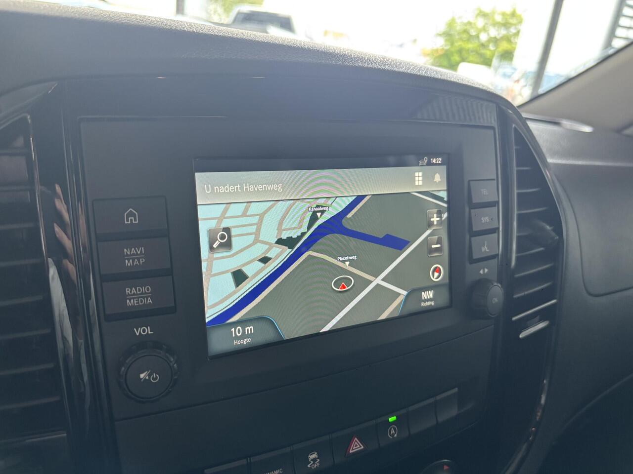 Mercedes-Benz VITO 116 CDI Lang AppleCarPlay, Treeplanken,Automaat, Slechts 42.913KM!