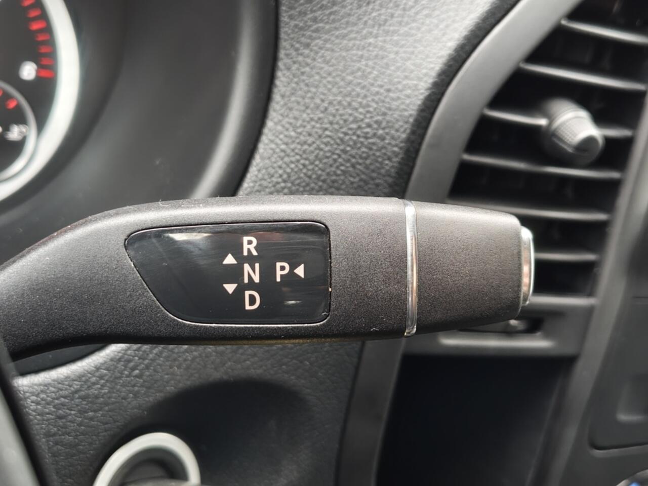 Mercedes-Benz VITO 114 CDI Extra Lang L3 | 3 zits | Trekhaak | Android Auto