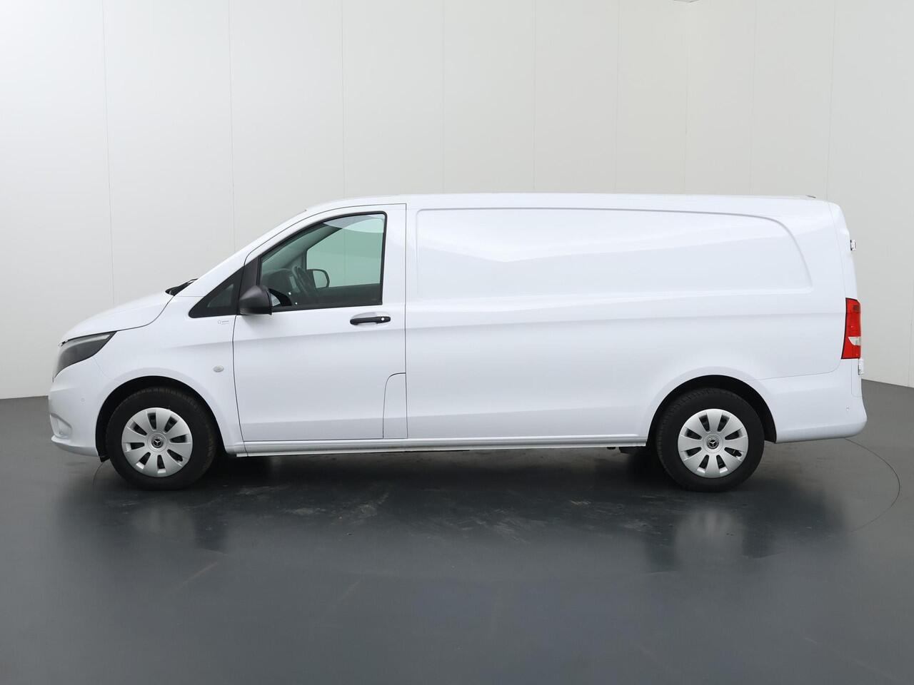 Mercedes-Benz VITO 114 CDI | AUT. | XL L3 | TREKHAAK | ACHTERDEUREN | 3-ZITS | PARKEERCAMERA | SPIEGELPAKKET | CRUISE CONTROL | CERTIFIED