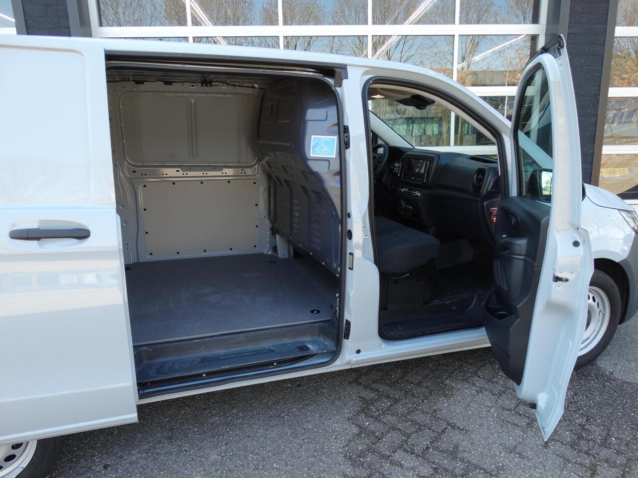 Mercedes-Benz VITO 114 CDI KA L2 | Automaat | MBUX | kleur Silbergrau